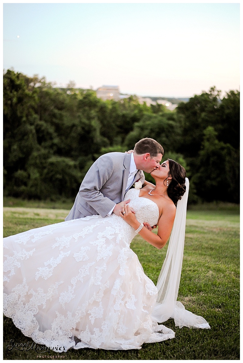 An Oxon Hill Manor Wedding: Erica + David