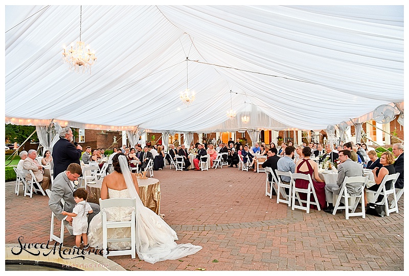 An Oxon Hill Manor Wedding: Erica + David