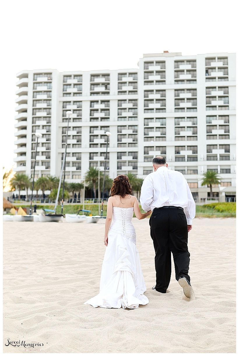 A Fort Lauderdale Marriott Harbor Beach Resort & Spa Elopement - South Florida Wedding Photographer