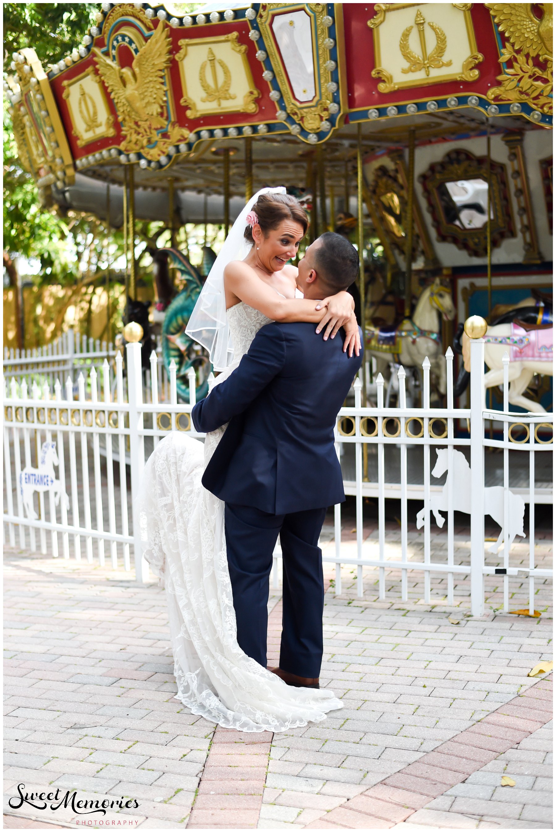 Lynsie and Angel's Zoo Wedding - South Florida Wedding Photographer