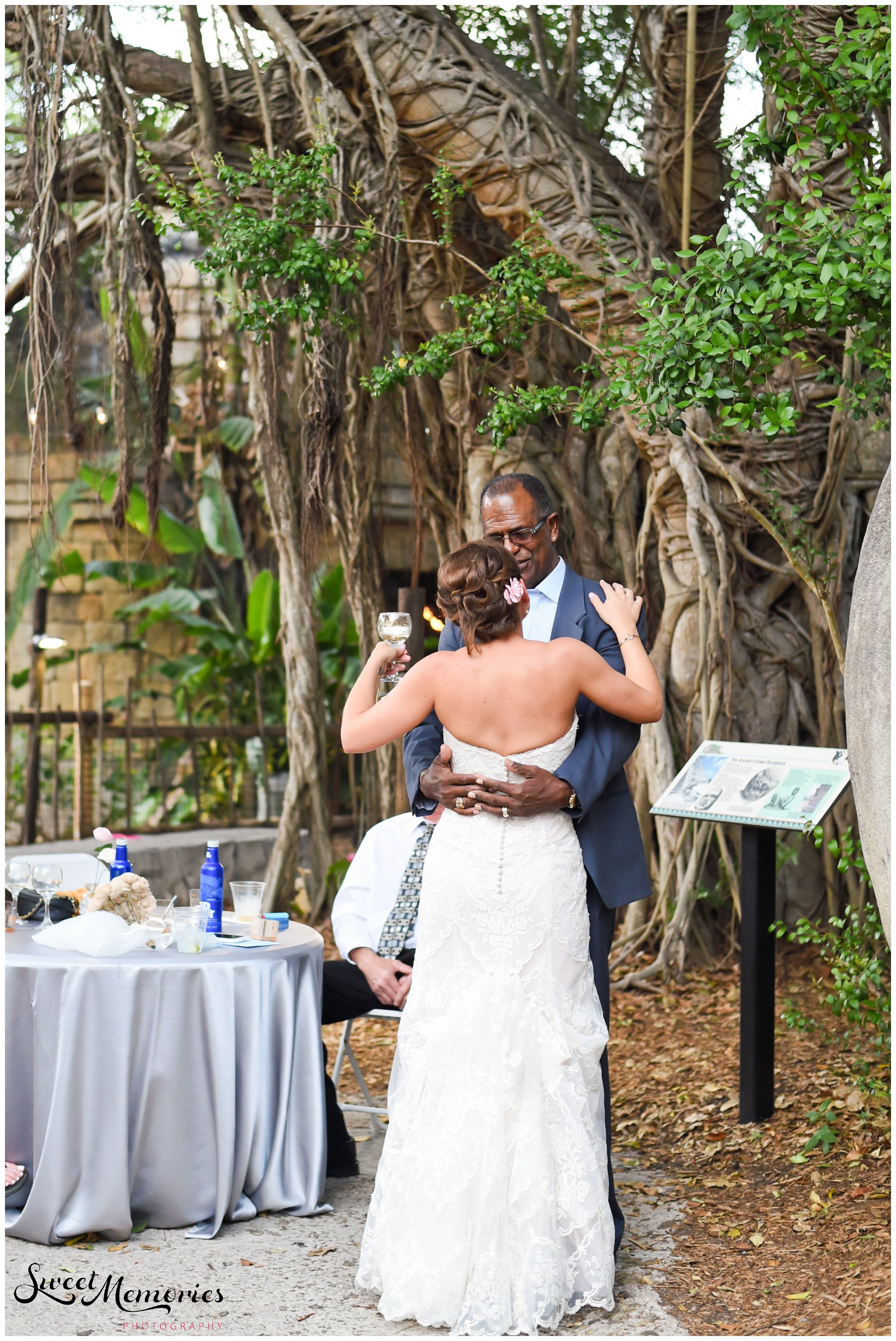 Lynsie and Angel's Zoo Wedding - South Florida Wedding Photographer