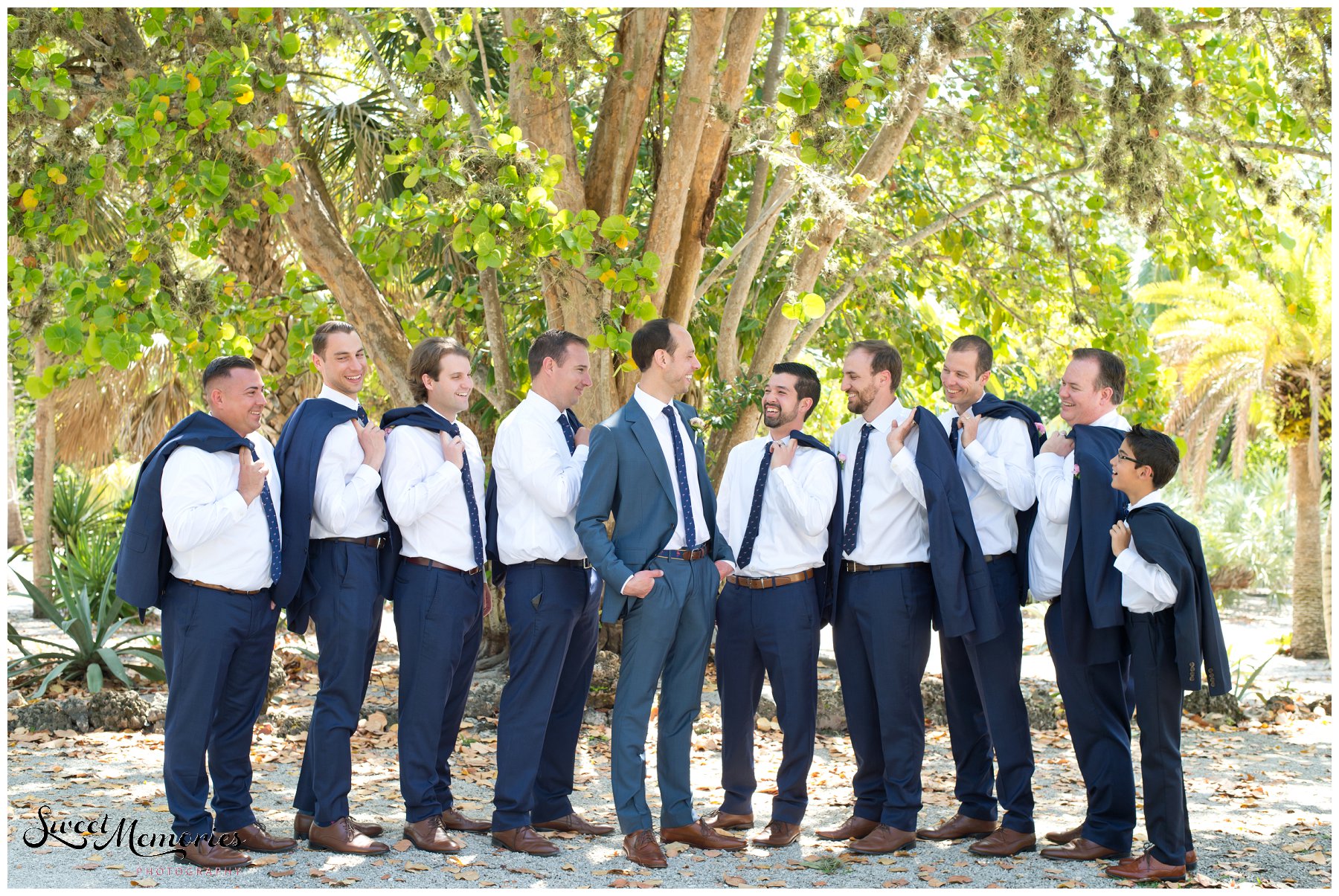 Tropical Wedding at the Bonnet House in Fort Lauderdale | Florida Wedding Photographer