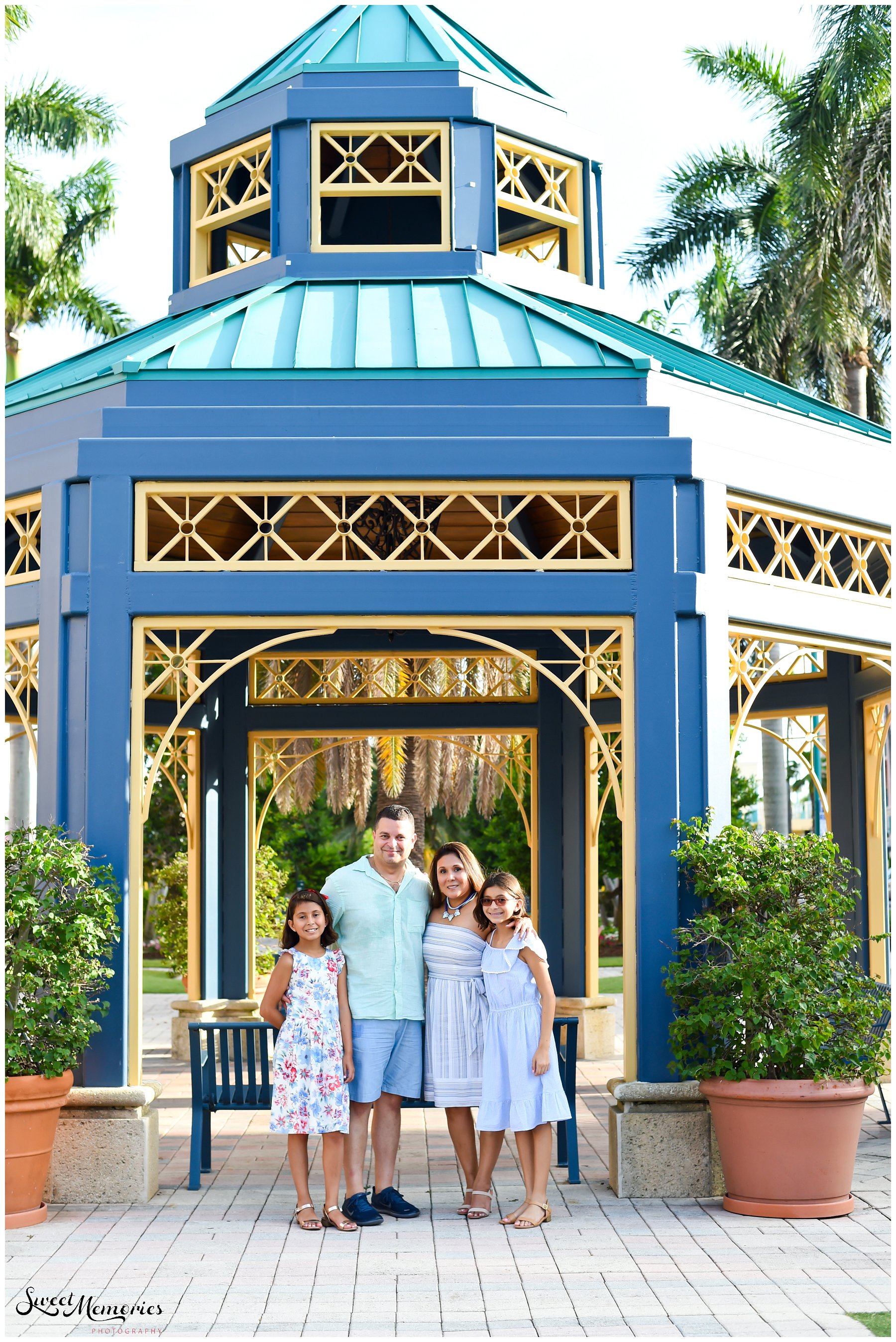 Family Portraits in Boca Raton | Mizner Park