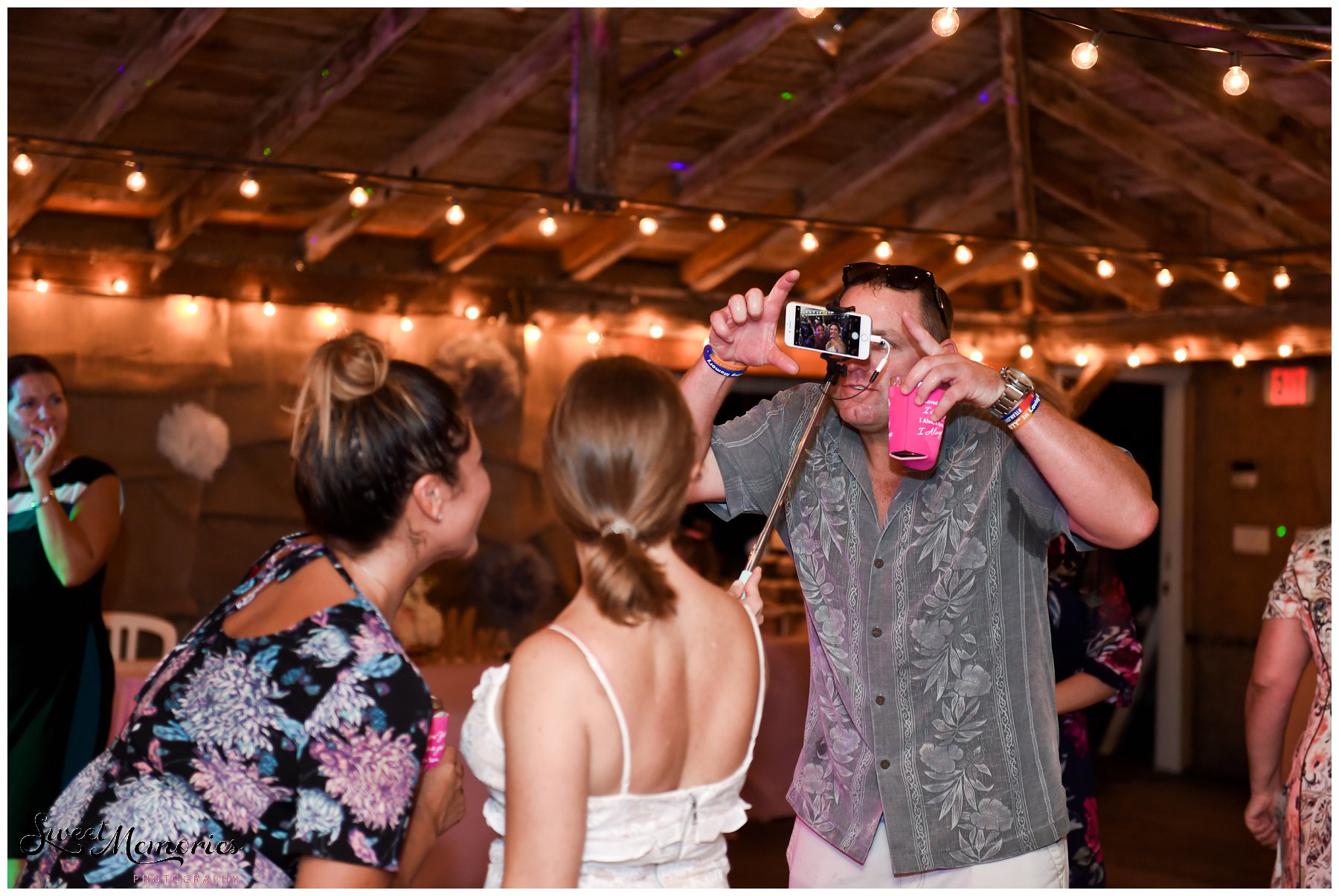 Ashley and Eugene's Jupiter Civic Center wedding in Jupiter, Florida was perfection! Being such a laid-back, low-key couple, they just wanted a chill party where everyone could celebrate their love with them. And this wedding was just that. | Florida Wedding Photographer