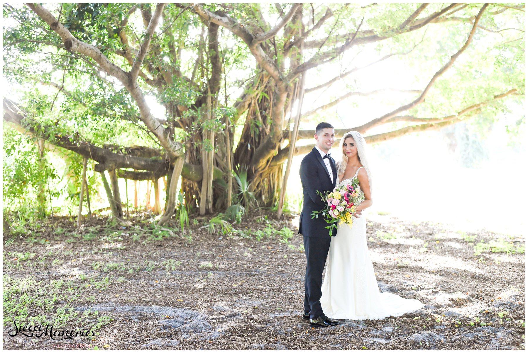 This Drive-In movie inspired wedding is the perfect inspiration for the bride who wants to wear her grandmother’s wedding gown, but still loves a contemporary approach. Set on the grounds of Florida Atlantic University, this outdoor wedding mixed classic with modern to create the most timeless wedding of all time.