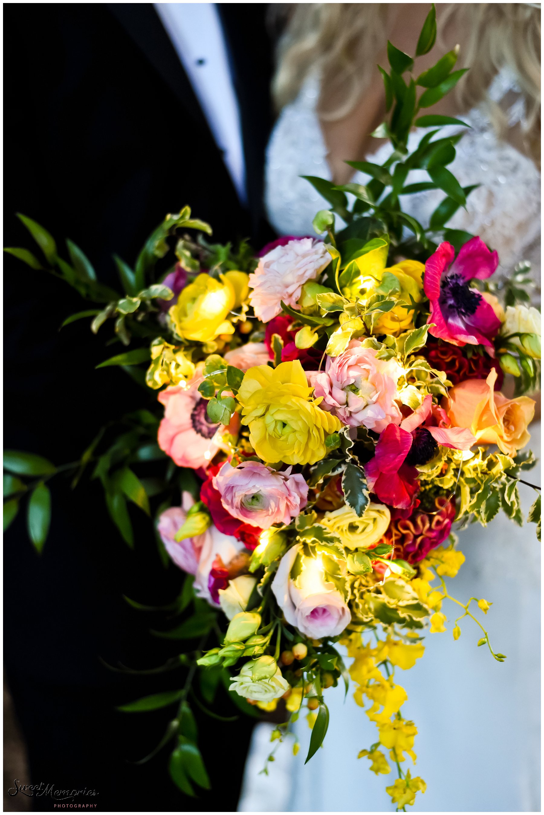 This Drive-In movie inspired wedding is the perfect inspiration for the bride who wants to wear her grandmother’s wedding gown, but still loves a contemporary approach. Set on the grounds of Florida Atlantic University, this outdoor wedding mixed classic with modern to create the most timeless wedding of all time.