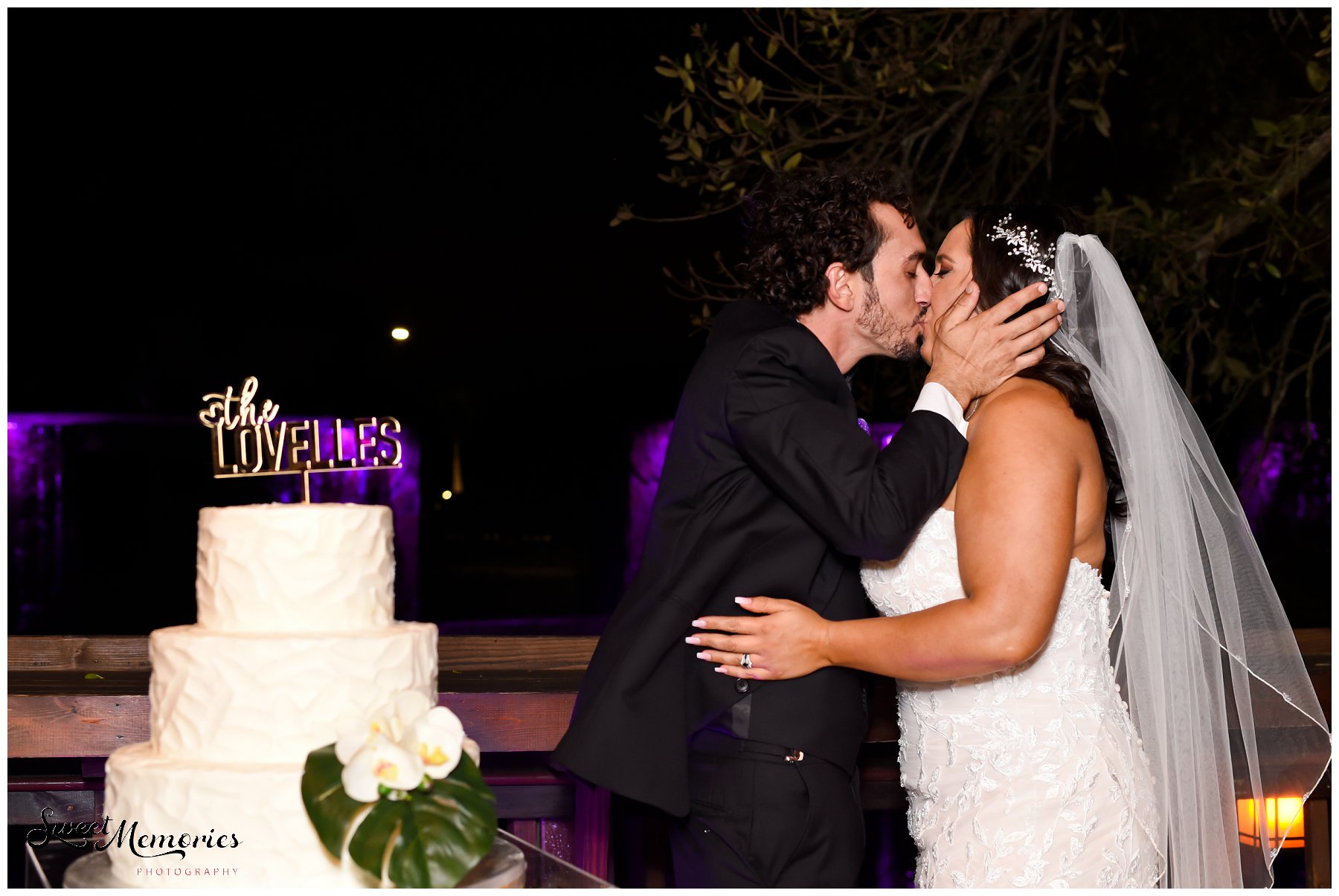 Tropical yet classic, Janice and Michael's Living Sculpture Sanctuary wedding in Davie was the perfect mix of romantic, hilarious, fun, sweet, and chic! After having met at a restaurant, his persistence, and a romantic proposal at the Flamingo gardens, they are now ready to tie the knot!