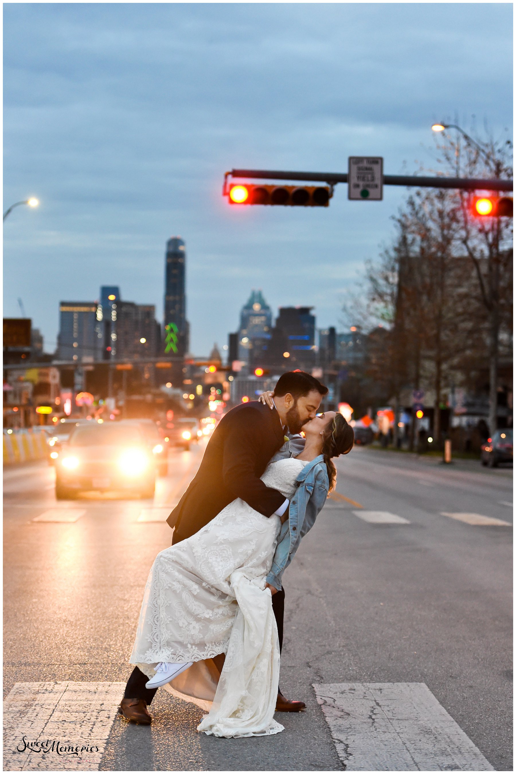 Love this street shot with the capital behind the bride and groom.