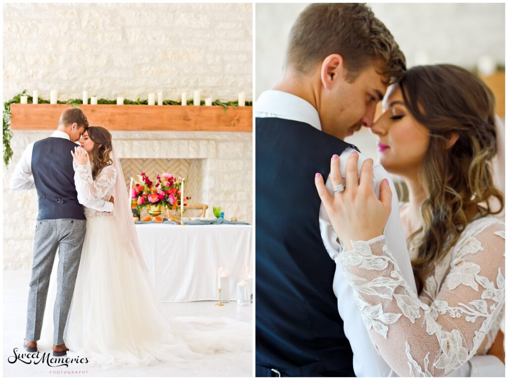 This Austin wedding was a dream! All of the modern tropical vibes at this gorgeous venue couldn't have been more perfect!

