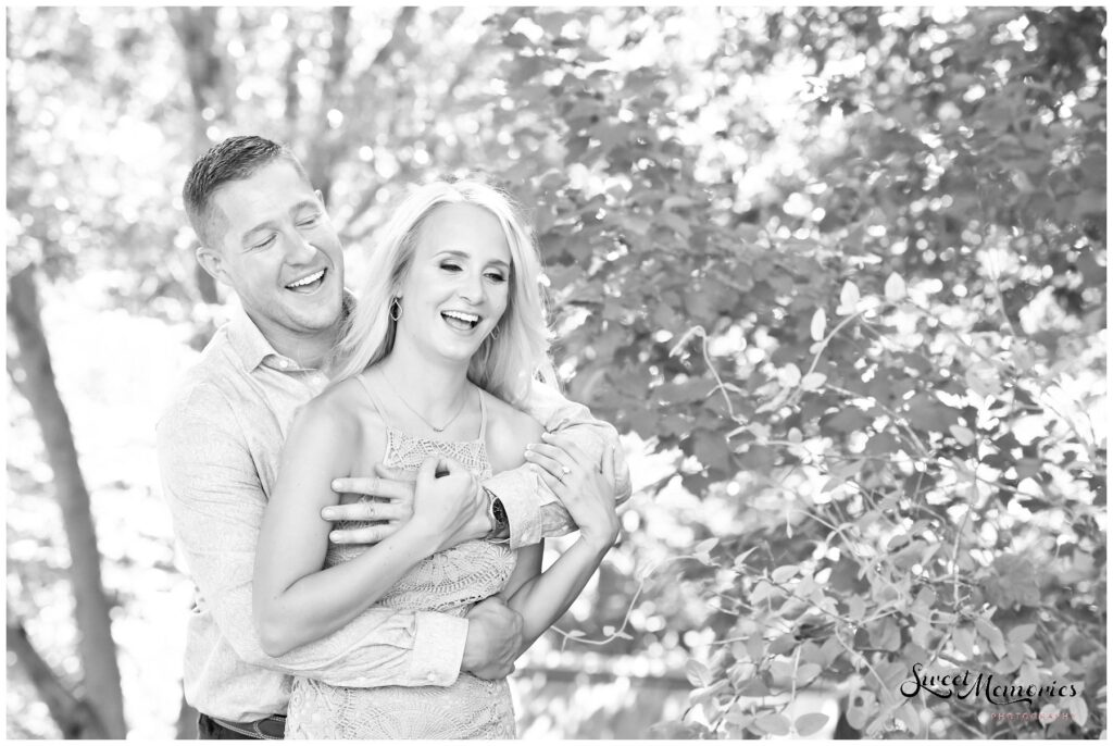 This Waco engagement session with a beautiful couple and their three furbabies was so much fun!