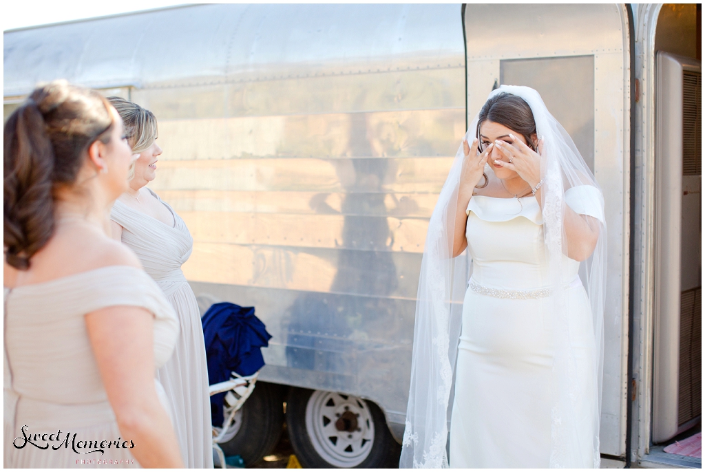 Dripping Springs Backyard Wedding | Austin Photographer