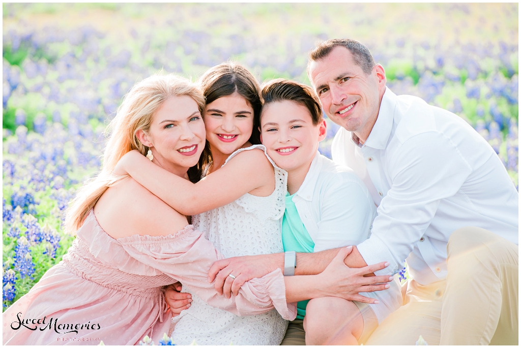 Bluebonnet Family Portraits in Austin Texas